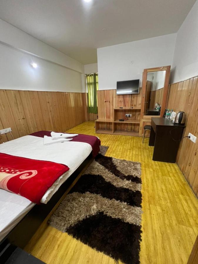 Hotel Tashi Ga Tsel ตาวัง ภายนอก รูปภาพ
